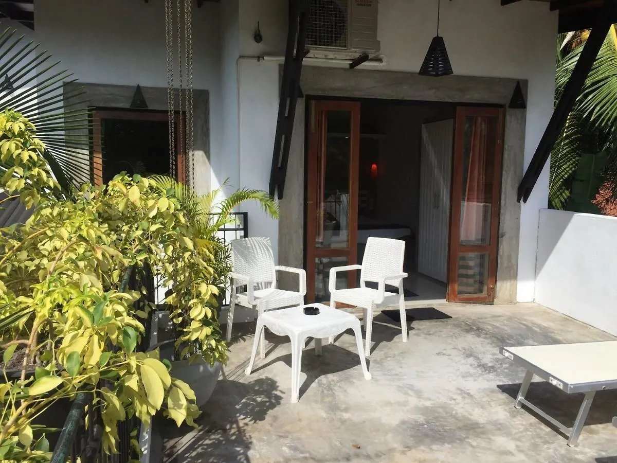 多米尼库住宿加早餐旅馆 尼甘布 3*,